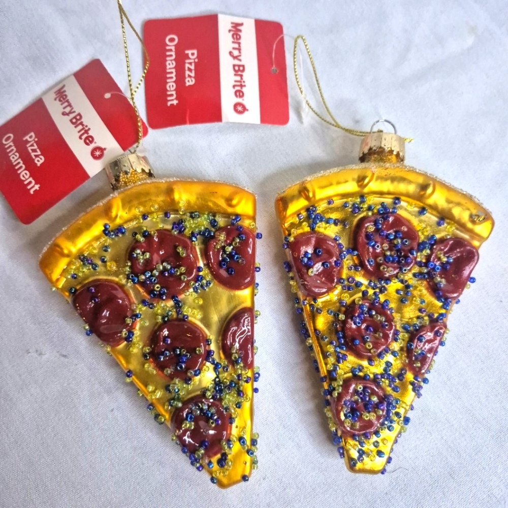 Merry Brite Pizza Ornament Set